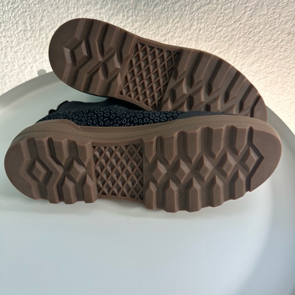 Vans Winter/Spring Boot - Picture 5 of 7